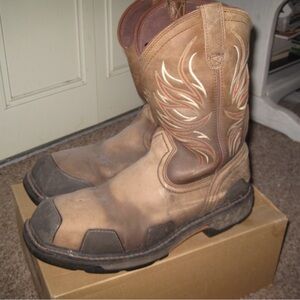 Ariat composite toe work boots worn decent condition